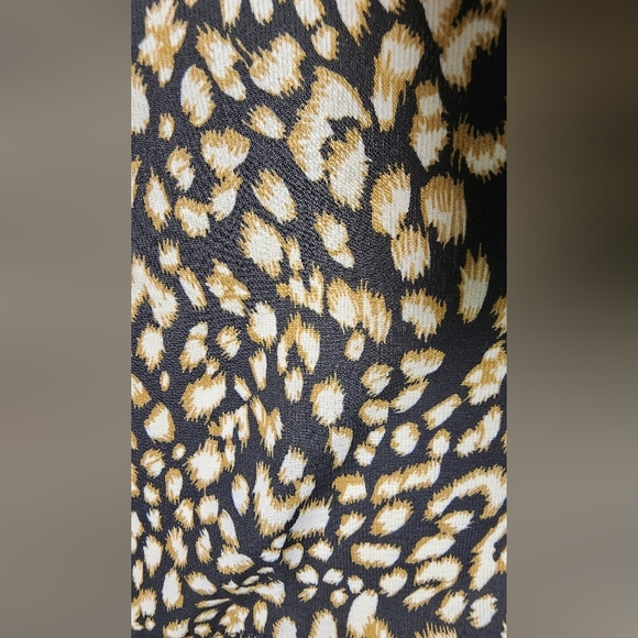 NWOT, Angashion Babydoll, Small, Cap Sleeve Blouse - Picture 3 of 8